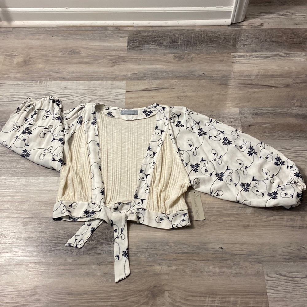 Lizard Thicket Top NWT